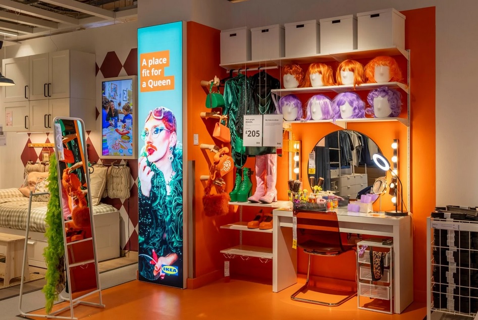 ikea london inside.jpg